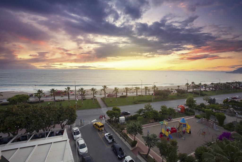 Kleopatra Alis Hotel Alanya Exteriör bild